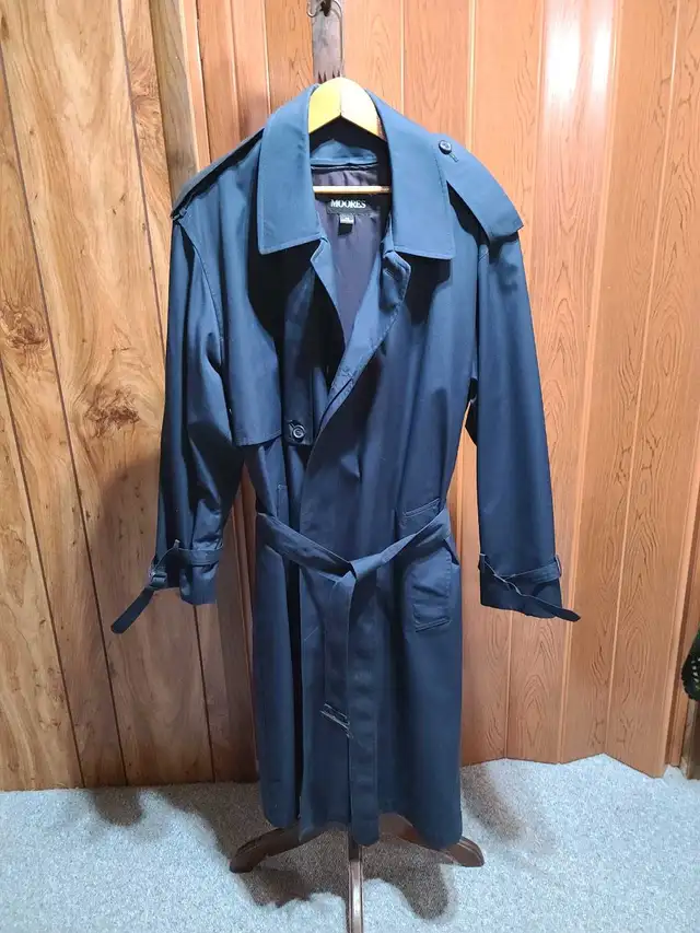 Men's Trench coat in Men's in Kitchener / Waterloo - Image 2