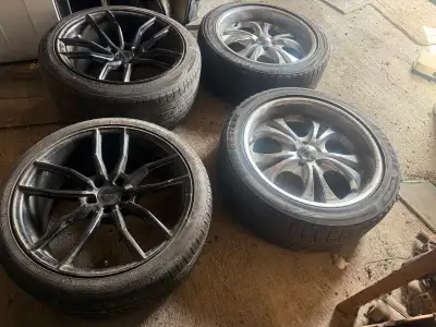 Off from 2010 Chrysler 300 . Anyone interested text me 4038279048. Two each has different wheel styl...