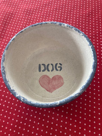 NEW Ceramic Spongeware Dog Dish