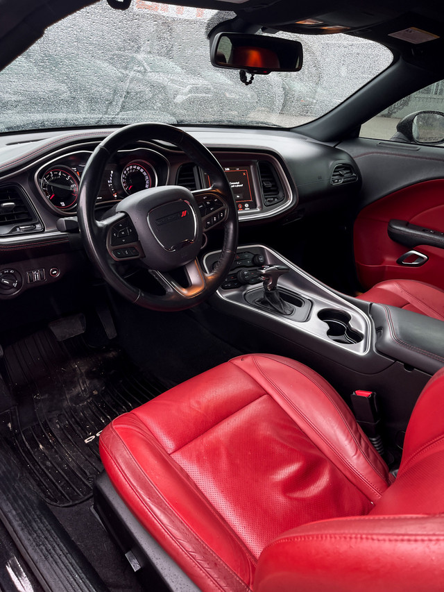 2020 DODGE CHALLENGER SXT RWD | RED LEATHER in Cars & Trucks in Mississauga / Peel Region - Image 4