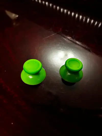 Brand new Xbox 360 Joysticks in Lime Green Wanted to mod my Xbox 360 controller but ended up upgradi...