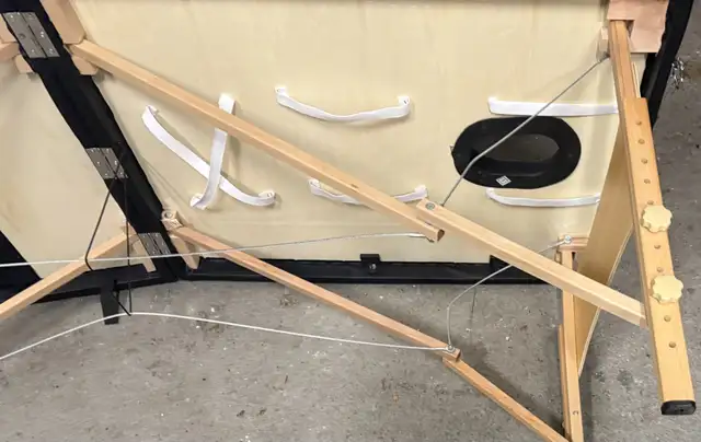 Portable Massage Table (Folding)64656288169857121