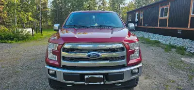 Selling my 2017 Ford Lariat F150 Eco Boost. BFG tires/ 130,xxxkm / Ruby metallic red / leveling kit....