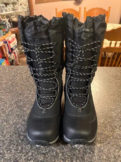 size 10 men’s winter boots, View more