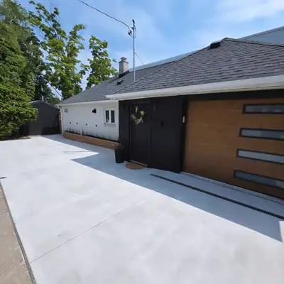 NEW PRICE!!! BOLDLY MODERN WITH UNRIVALED BAY VIEWS & HOME BUSINESS POTENTIAL! Elevated living in Ba...