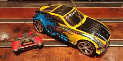 Nissan 370Z Téléguidé – New Bright, View more