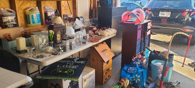 Garage Sale | Garage Sales | Oshawa / Durham Region | Kijiji