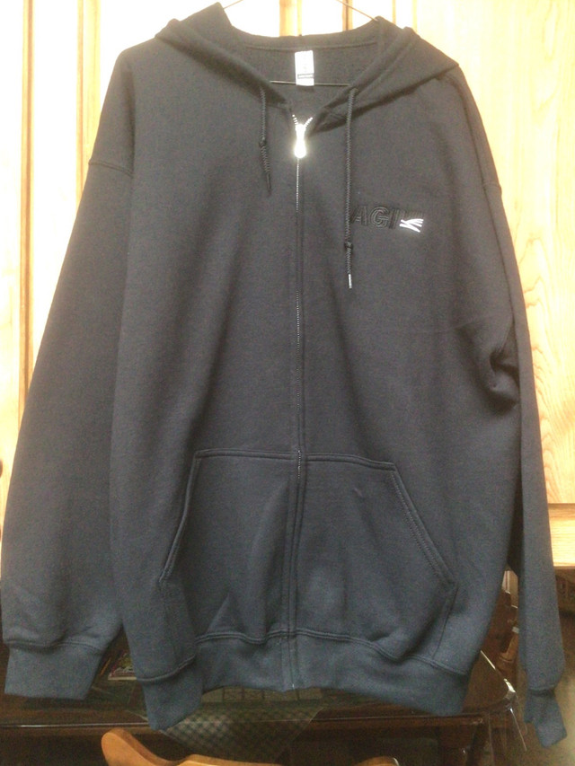 Mens  or ladies hoodie in Women's - Tops & Outerwear in Lethbridge