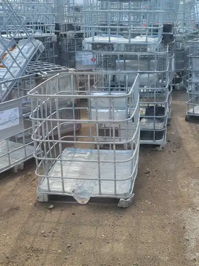 Im in search of a metal compactor to crush light duty metal send me anything used new working bot wo...