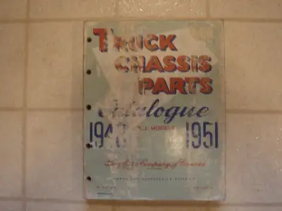 Ford Motor Company of Canada Ltd. Covers a bit worn. Pages are in nice condition