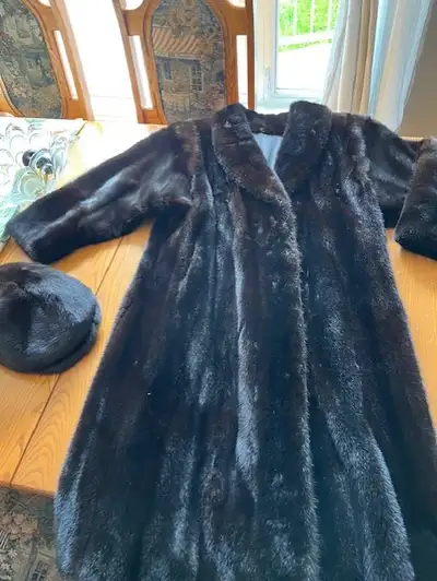 Manteau de Vison pour dame, View more
