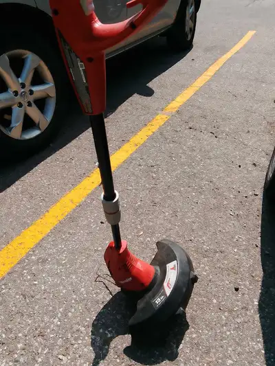 Works like new. Contact to pickup.
