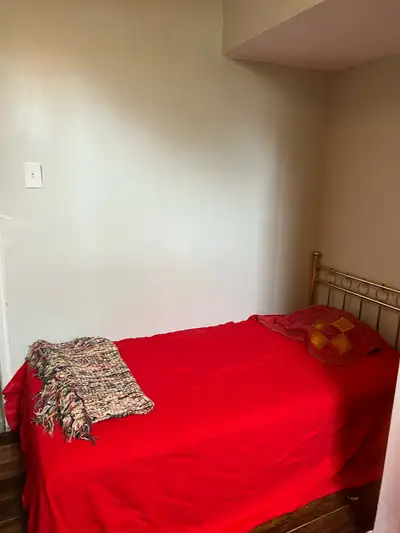 Single, furnished room for one person only. Utilities, laundry and Wifi are included. Two roommates....