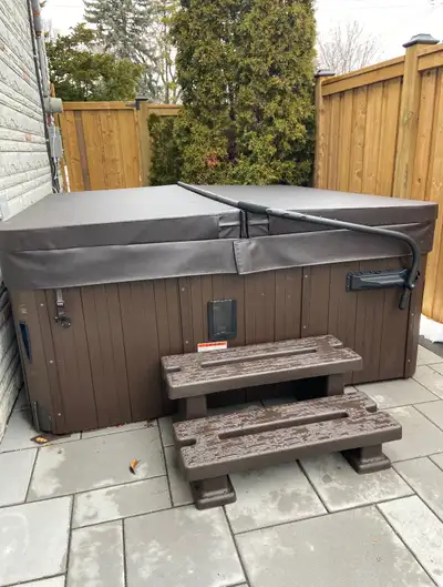 Deal On! New 6 Person Spas-56 Jets-Fully Loaded-Free Delivery NM, View more