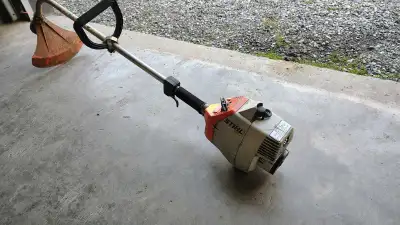 Stihl Coupe-herbe, View more