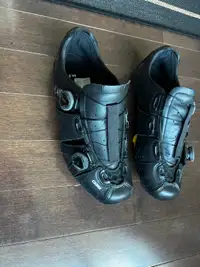 Lake CX241 size 44.5 cycling shoes