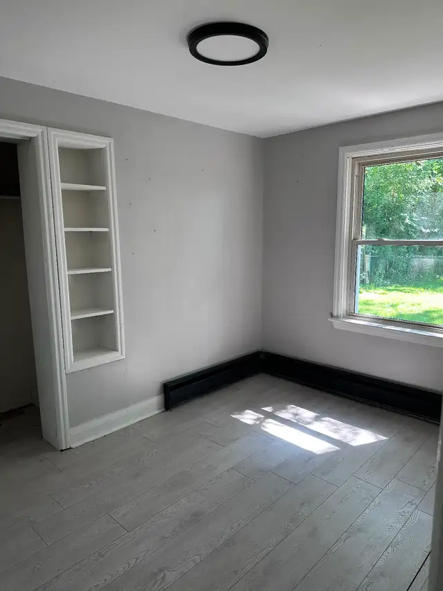 2 bedroom, 1 bath home for rent July 1st in Long Term Rentals in Sarnia - Image 7