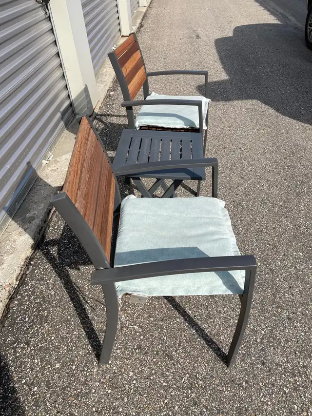 acacia wood outdoor chair set in Patio & Garden Furniture in Regina - Image 11