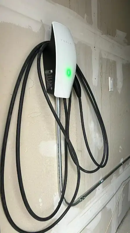 Helen’s Electrical Contractor63235315616771120