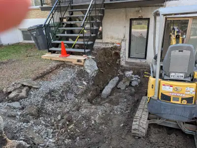 Service d'excavation et terrassement. 125$/heure, 4 heures minimum transport, main d'oeuvre, machine...