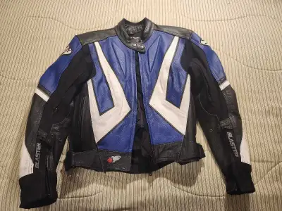 Ladies leather motorcycle jacket, View more