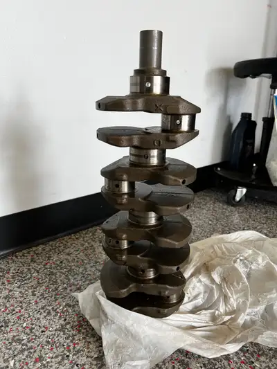 For sale is a great crankshaft out of a Honda s2000 f20c engine with approximately 100,000 km on it....