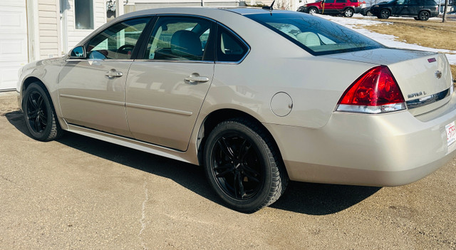 Selling Chevy Impala 2011 in Cars & Trucks in Edmonton - Image 2