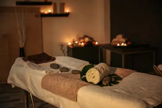 MASSAGE THEARPIST ( male)