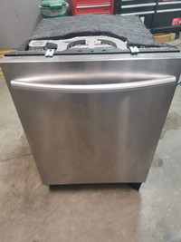 Samsung stainless dishwasher in good working condition