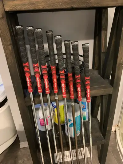 Titleist/spalding iron set, 3-pw.