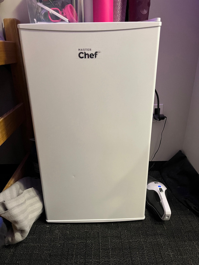 Mini fridge in Refrigerators in UBC