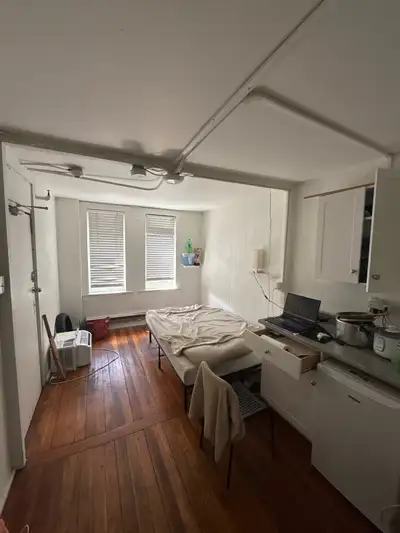 Private Micro Unit Downtown