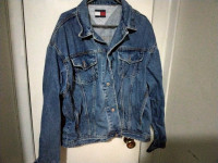 Manteau Tommy Hilfiger en jeans bleu grandeur XL/TG coat jacket