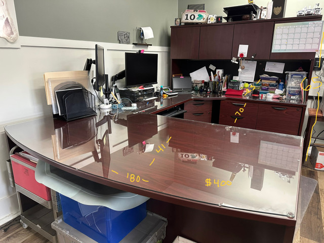 Office Furniture | Desks | Fredericton | Kijiji