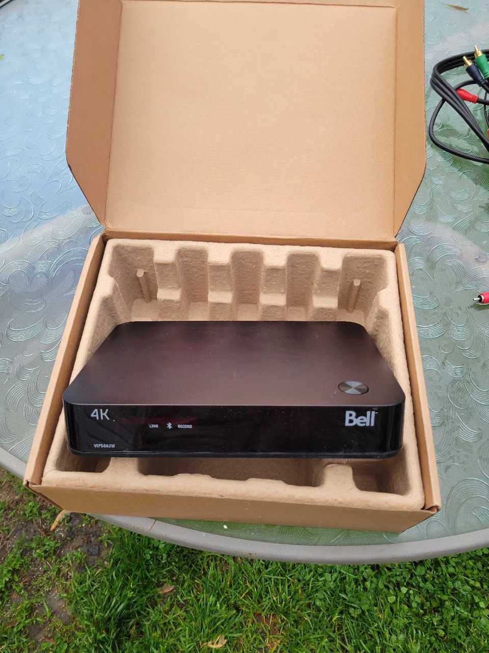 Bell Arris 4K VIP5662W IP Set Top Box DVR 1TB | Video & TV Accessories ...