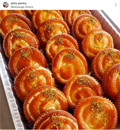 We are seeking a reliable woman to assist in a pastry kitchen located in Mississauga. If interested...