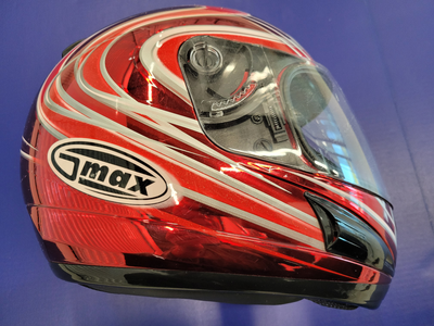 GMax full face helmet Used, in excellent condition. Not sure about size, maybe Small or Medium