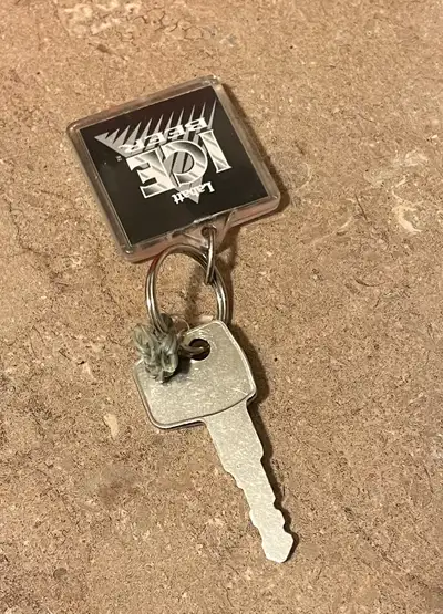 On Saturday afternoon I found this keychain right off the sidewalk on James St. S near Markland St....