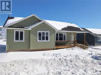 3bedroom bungalow for rent - Shediac NB