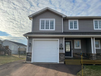 For rent: 3 Beds 2 Baths townhouse in Dieppe