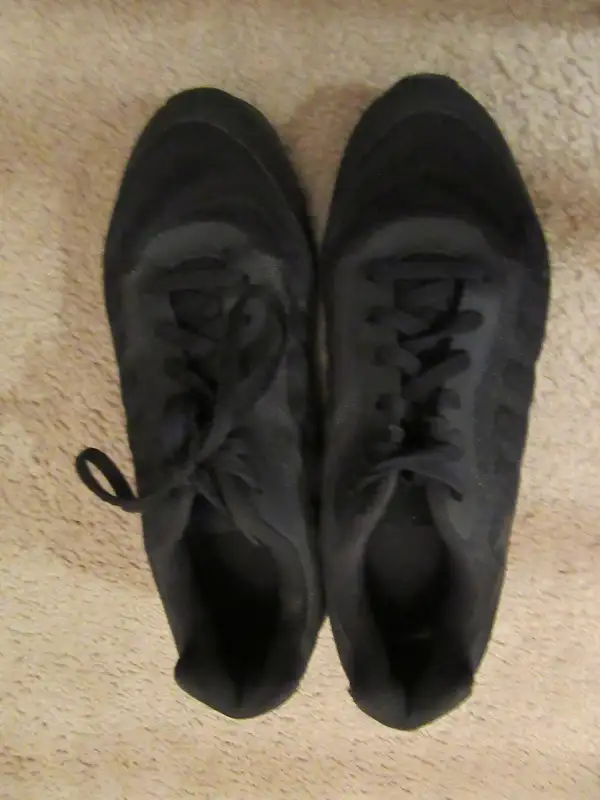 Men's Nike running shoes - size 9 in Men's Shoes in Ottawa - Image 2