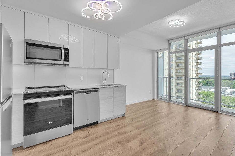 Two Bedrooms Condo for Rent in Downtown Kitchener 2