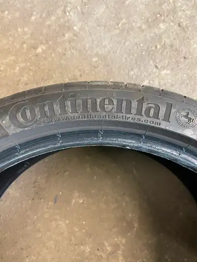 I have a nice Pair(2) of 255/35/19 Continental CONTISPORTCONTACT 5 run flat used for sale. Tread Dep...