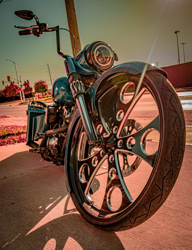 Harley Davidson big wheel.  in Touring in London - Image 4