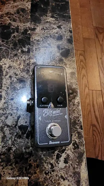 Ibanez Big Mini inline chromatic tuner, View more