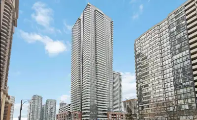 2 Bed 2 Bath Spacious Condo