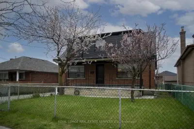 www.justlistedcommercial.com//ON/yorkdale-glen-park/m6b3z1/13783223-MLS-W12145101-na-1010-Caledonia-...