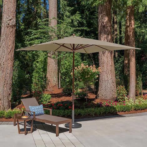 10 Foot Square Market Umbrella in Patio & Garden Furniture in Gatineau - Image 2