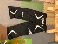 Mission Roller hockey pants. Men’s small.