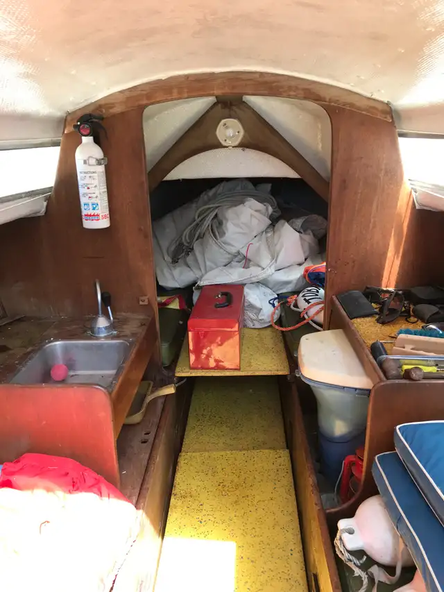 1967 Shark Sailboat in Sailboats in Markham / York Region - Image 6